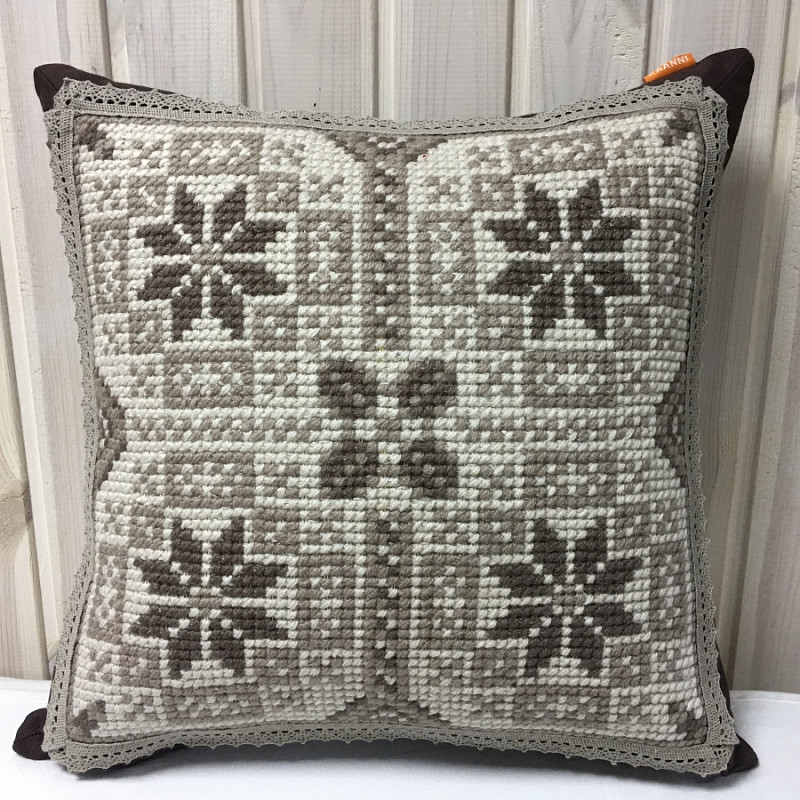 Четыре звезды капучино с кружевом