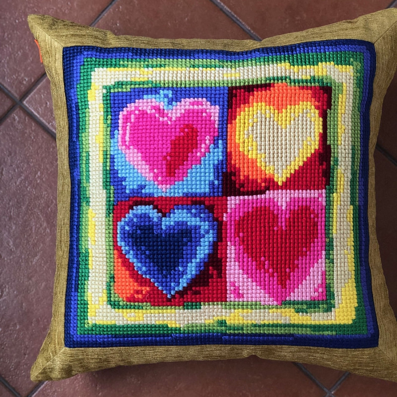 Сердца мозаика 50х50 см