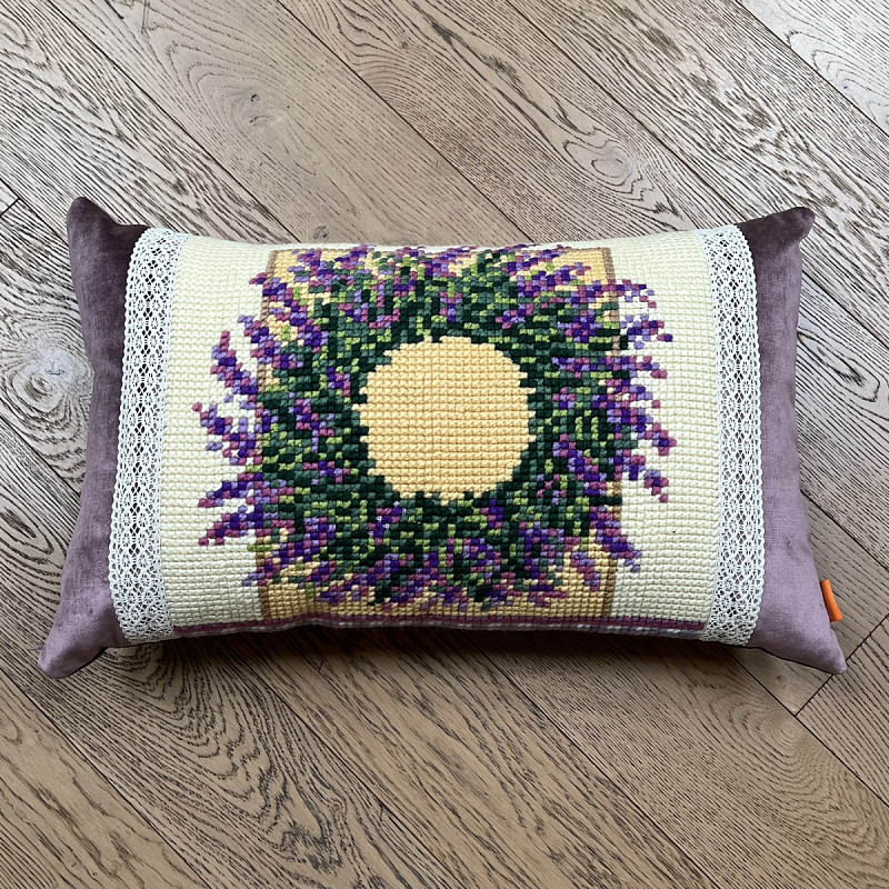 Вінок з лаванди