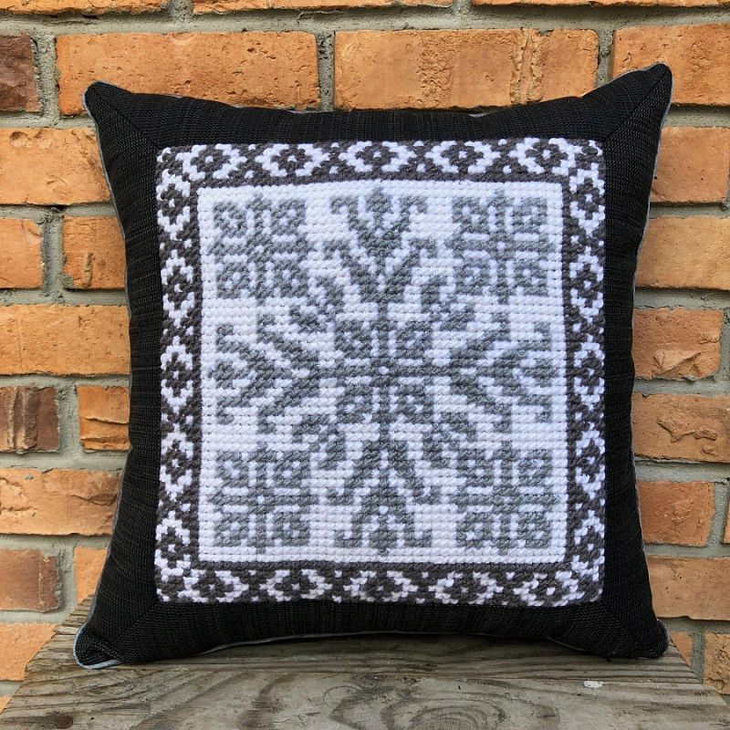 Узор на окне