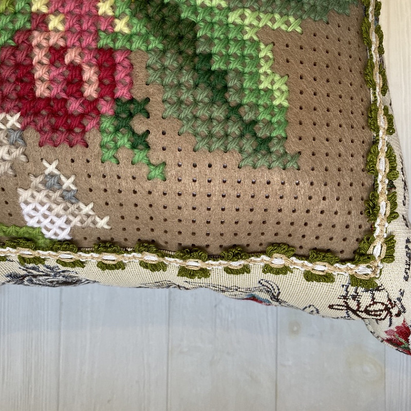 Розы гобелен 45х45 см