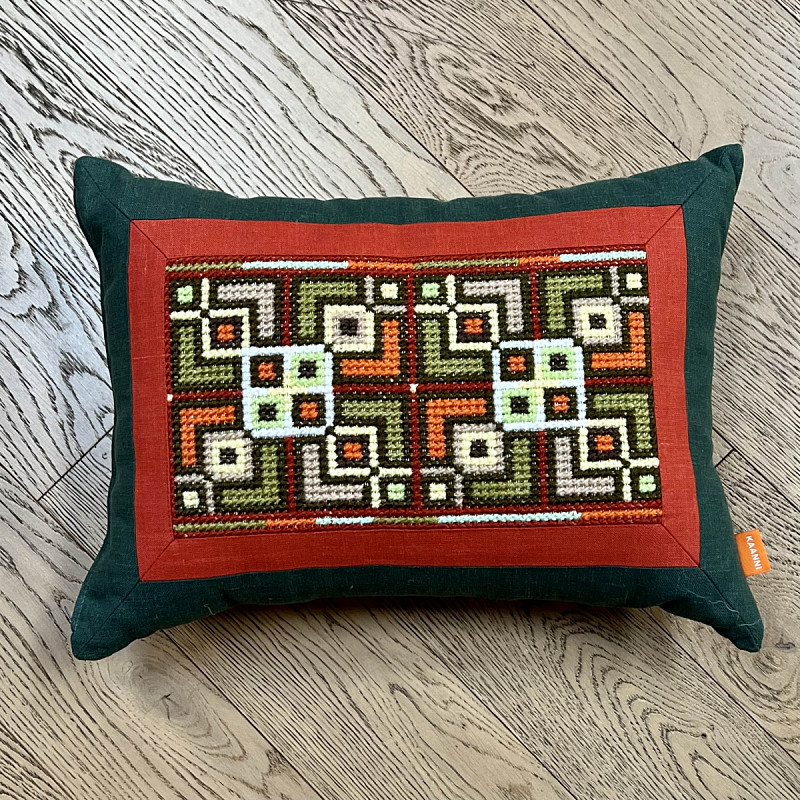 Гуцульська прямокутна