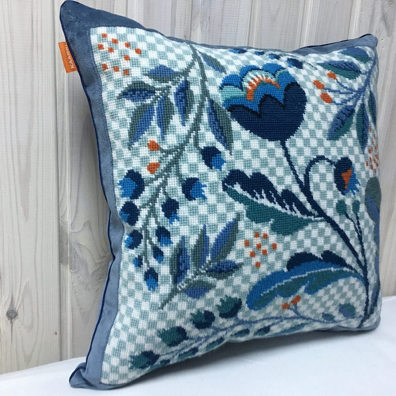 Зачарованные цветы голубая