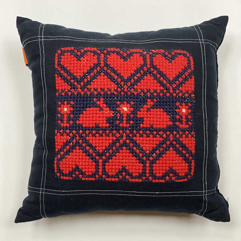 Пасхальная подушка синяя