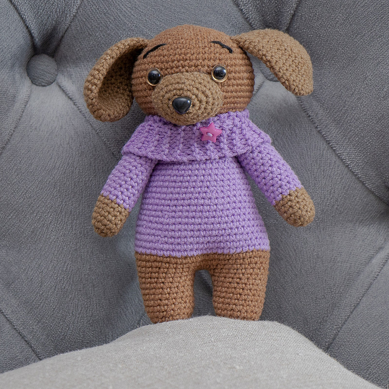 Собачка в фиолетовом кафтане